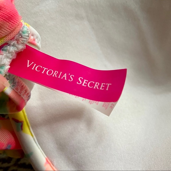 Victoria’s Secret White/Floral Tie Swim Top 32D - Picture 7 of 8